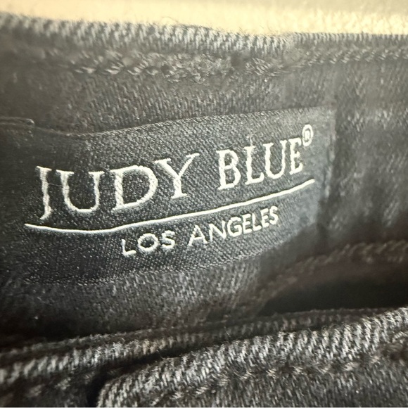 Judy Blue Black Distressed Boyfriend Fit Jeans Women's 15/32 - Picture 9 of 11